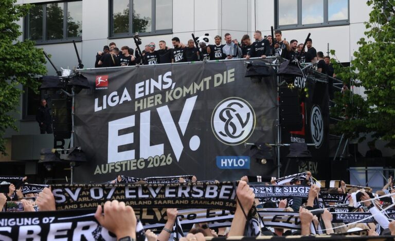 03_hinchada_elversberg