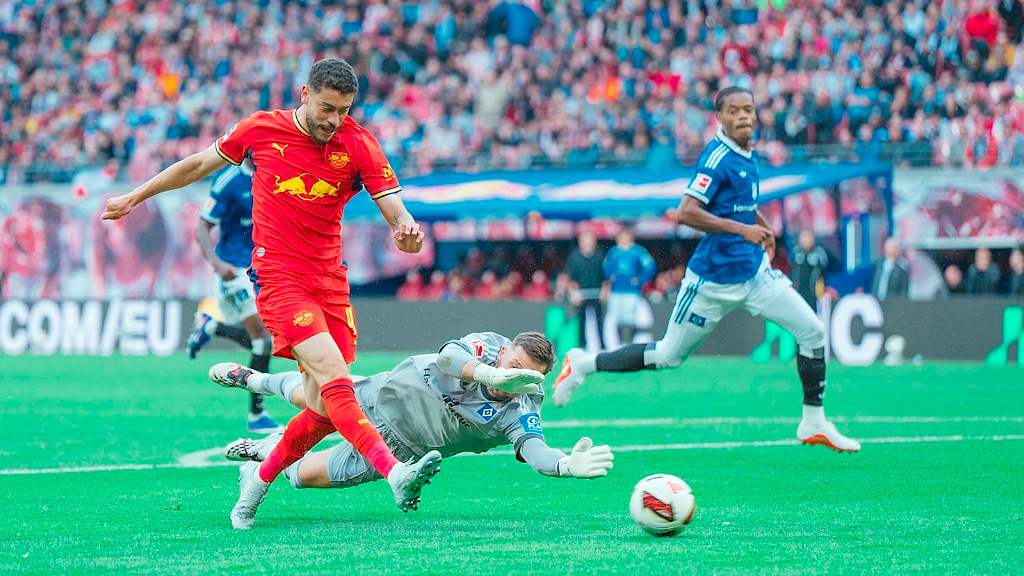 Bundesliga, fútbol alemán, Bayern Múnich, Borussia Dortmund, RB Leipzig, Werder Bremen, Hamburger SV, Hamburgo, Mainz 05, Hoffenheim, Borussia Mönchengladbach, Gladbach, Stuttgart, Leverkusen, Colonia, 1. FC Köln, Frankfurt, Unión Berlín, Friburgo, Freiburg, Augsburgo, Augsburg, Schalke 04, Paderborn, Elversberg, Martín Demichelis, Bundesliga Fecha 3 de la temporada 2026/27, resultados Bundesliga, previa Bundesliga, resumen Bundesliga