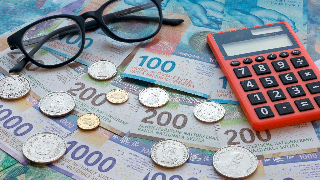 Schweizerische Nationalbank, Suiza, tasa de referencia, tasas de interés, tasa 0% Suiza, banco central suizo, SNB, Martin Schlegel, inflación Suiza, inflación 0,8% Suiza, franco suizo, política monetaria Suiza, tasas negativas Suiza, hipotecas en Suiza, crédito en Suiza, ahorro en Suiza, economía suiza, tipo de cambio franco suizo, intervención cambiaria SNB