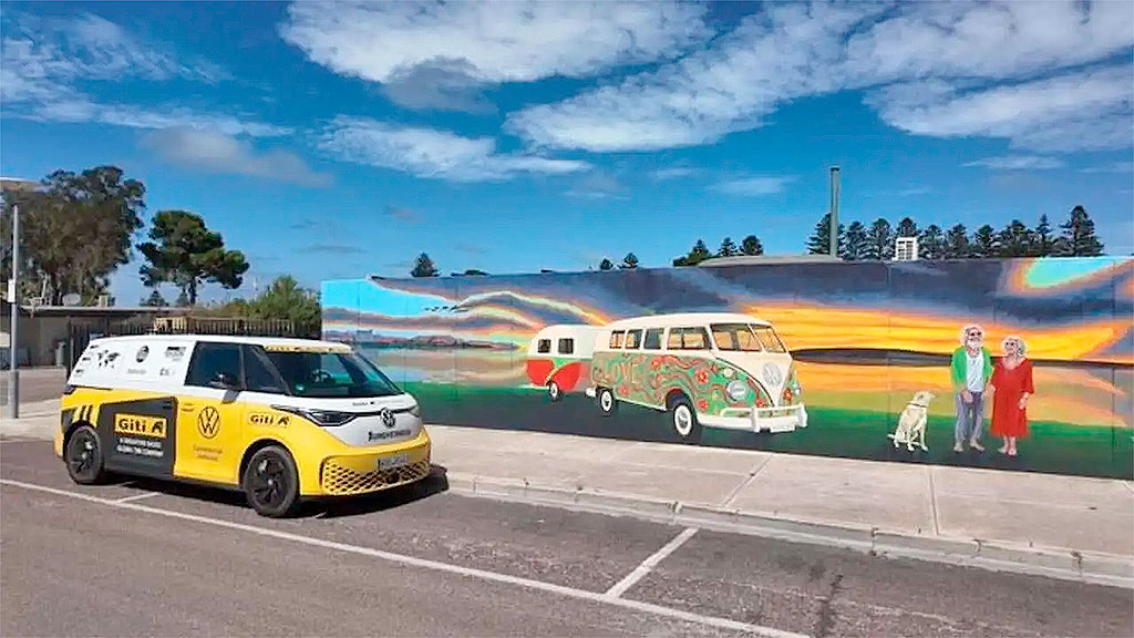 Volkswagen ID. Buzz, vehículo eléctrico, Guinness, Rainer Zietlow, movilidad eléctrica, auto eléctrico récord mundial, ID. Buzz batería, batería Volkswagen ID. Buzz, 95,75% batería ID. Buzz, State of Health batería, movilidad eléctrica, autos eléctricos, durabilidad batería eléctrica, TÜV Nord, 99.767 kilómetros, ID. Buzz Argentina, viaje eléctrico 92 países, autonomía ID. Buzz, Volkswagen electromovilidad