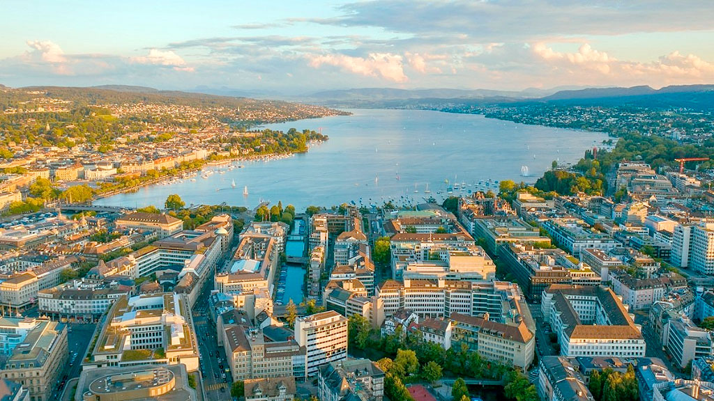 Zürich, UBS, mercado inmobiliario, suiza, riesgo de burbuja inmobiliaria en Zürich, UBS Global Real Estate Bubble Index, precio de vivienda en Zürich, vivienda en Suiza, mercado inmobiliario Zürich, Ginebra mercado inmobiliario, precios inmobiliarios Suiza, riesgo inmobiliario Zürich, alquileres en Zürich, acceso a la vivienda en Zürich, UBS índice inmobiliario, burbuja inmobiliaria Suiza, precio de viviendas Suiza, mercado inmobiliario suizo, Matthias Holzhey UBS