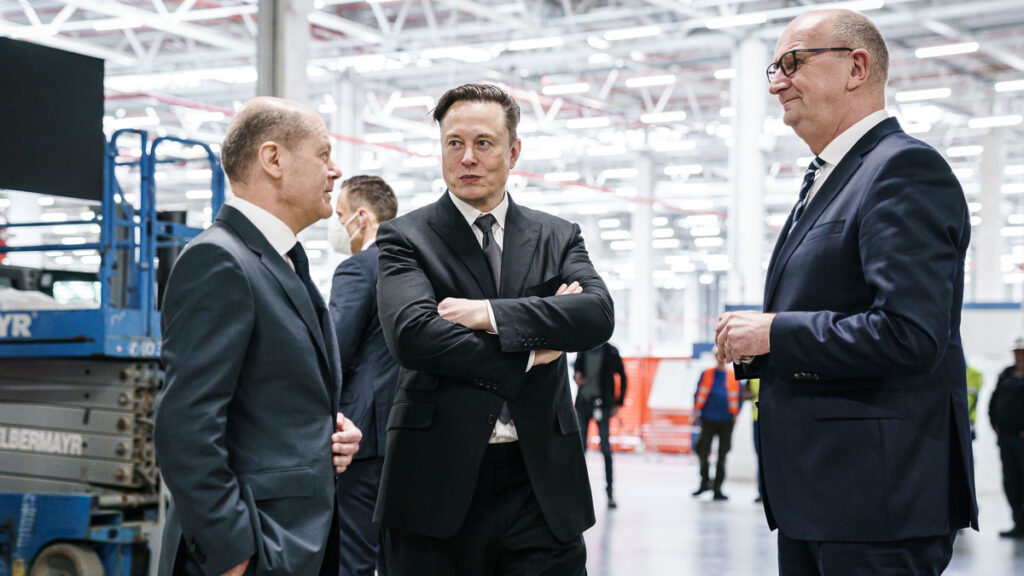 03-elon-musk-alemania-tesla