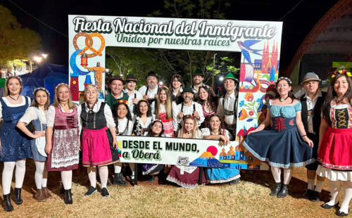 Alemanes en Argentina, Austríacos en Argentina, Fiesta Nacional del Inmigrante, Fiesta Nacional del Inmigrante, Fiesta Nacional del Inmigrante Oberá, Oberá Misiones, Parque de las Naciones Oberá, alemanes en Argentina, austríacos en Argentina, comunidad alemana Argentina, comunidad austríaca Argentina, cultura alemana en Argentina, cultura austríaca en Argentina, Club Alemán Austriaco Chaco, Club Alemán Austriaco Resistencia, colectividad alemana Chaco, colectividad austríaca Chaco, inmigrantes alemanes Argentina, inmigrantes austríacos Argentina, tradiciones alemanas Argentina, Trachten Argentina, Casa Típica Germánica, colectividades Oberá, cultura centroeuropea Argentina, Chaco Misiones colectividades
