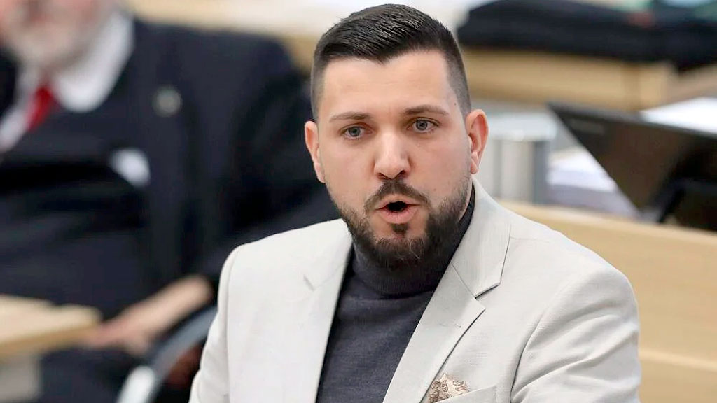 AfD, Tobias Rausch, Sajonia-Anhalt, Landtag Sajonia-Anhalt, presidente del Parlamento de Sajonia-Anhalt, AfD Parlamento regional, elecciones Sajonia-Anhalt 2026, ultraderecha alemana, cordón sanitario AfD, Ulrich Siegmund, BSW Sajonia-Anhalt, Parlamento de Magdeburgo, AfD Sajonia-Anhalt, Tobias Rausch, Landtag Sajonia-Anhalt, AfD Alemania, cordón sanitario AfD