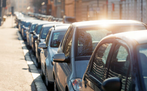 Alemania, Francia, industria automotriz, autos a combustión 2035, Alemania Francia autos 2035, Unión Europea autos 2035, prohibición autos combustión Europa, motores a combustión Europa, emisiones autos Unión Europea, industria automotriz europea, Alemania industria automotriz, Francia industria automotriz, híbridos Europa 2035, autos híbridos 2035, vehículos eléctricos Europa, normativa europea autos 2035, Made in Europe automotriz, Friedrich Merz autos 2035, Volkswagen autos eléctricos, fabricantes europeos de autos, Suiza Made in Europe, transición automotriz europea, autos europeos Argentina