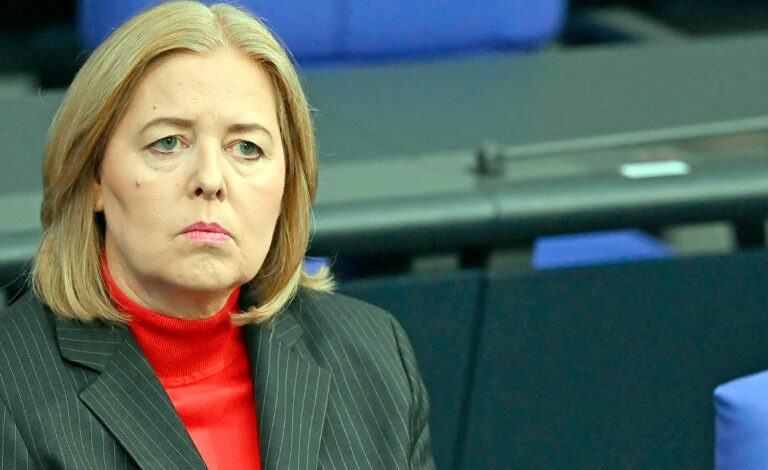 Alemania, SPD, política alemana, Bärbel Bas, Bärbel Bas Alemania, renuncia Bärbel Bas, ministra de Trabajo Alemania, ministra de Trabajo alemana, SPD Alemania, Bärbel Bas SPD, Friedrich Merz, gobierno de Friedrich Merz, gobierno alemán, política alemana, coalición Alemania, CDU CSU SPD, crisis gobierno alemán, Alexander Schweitzer, ministro de Trabajo Alemania, Lars Klingbeil, renuncia ministra Alemania, reformas sociales Alemania, pensiones Alemania