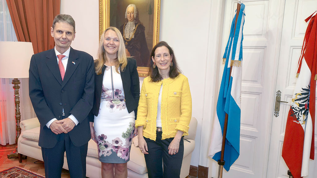 Día Nacional de Austria, Austria, Argentina, Gerhard Mayer, Embajador de Austria en Argentina, Austria Argentina, relaciones Austria Argentina, Embajada de Austria en Argentina, comunidad austríaca en Argentina, Día Nacional de Austria Argentina, 26 de octubre Austria, neutralidad de Austria, Austria Consejo de Seguridad ONU, Austria ONU 2027 2028, Austria Mercosur, Unión Europea Mercosur, doble imposición Austria Argentina, IHRA Argentina, Nikolaus Marschik, Austria Ucrania, cultura austríaca Argentina, Buenos Aires Viena, Peacock Bernhard Wenger, Encuentro de Cine Europeo, austríacos en Argentina