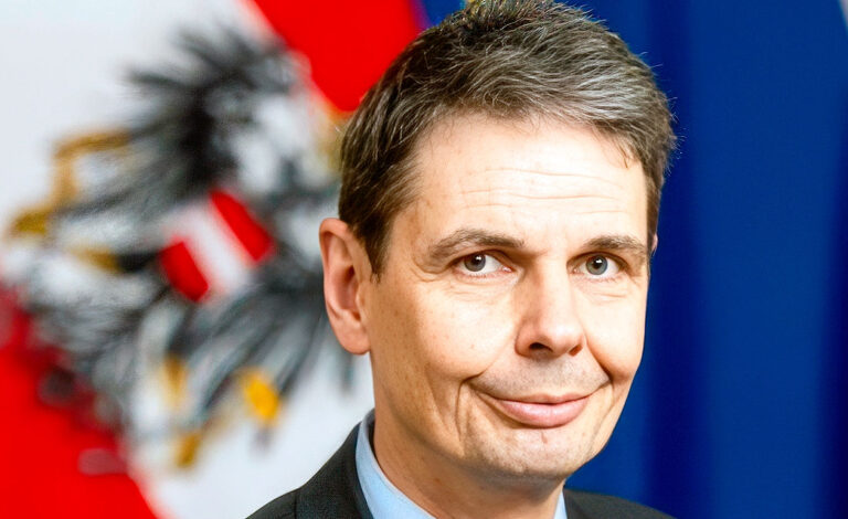 Día Nacional de Austria, Austria, Argentina, Gerhard Mayer, Embajador de Austria en Argentina, Austria Argentina, relaciones Austria Argentina, Embajada de Austria en Argentina, comunidad austríaca en Argentina, Día Nacional de Austria Argentina, 26 de octubre Austria, neutralidad de Austria, Austria Consejo de Seguridad ONU, Austria ONU 2027 2028, Austria Mercosur, Unión Europea Mercosur, doble imposición Austria Argentina, IHRA Argentina, Nikolaus Marschik, Austria Ucrania, cultura austríaca Argentina, Buenos Aires Viena, Peacock Bernhard Wenger, Encuentro de Cine Europeo, austríacos en Argentina
